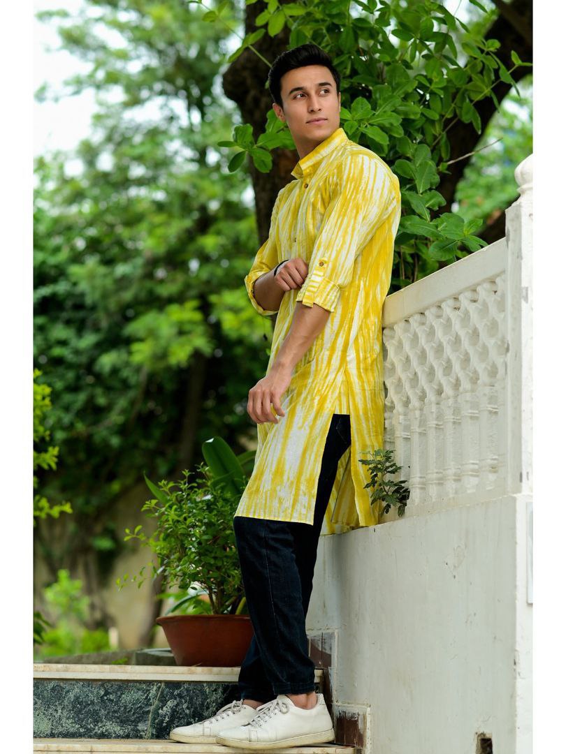 YELLOW HATHELI SHIBHORI PRINTED MENS KURTA WITH PAJAMA