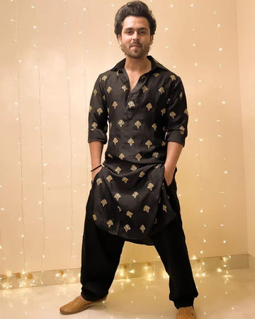 BLACK SEQUENCE EMBROIDERY WORKED MEN'S KURTA WITH BLACK PAJAMA