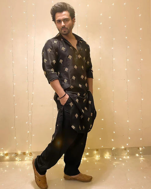 BLACK SEQUENCE EMBROIDERY WORKED MEN'S KURTA WITH BLACK PAJAMA