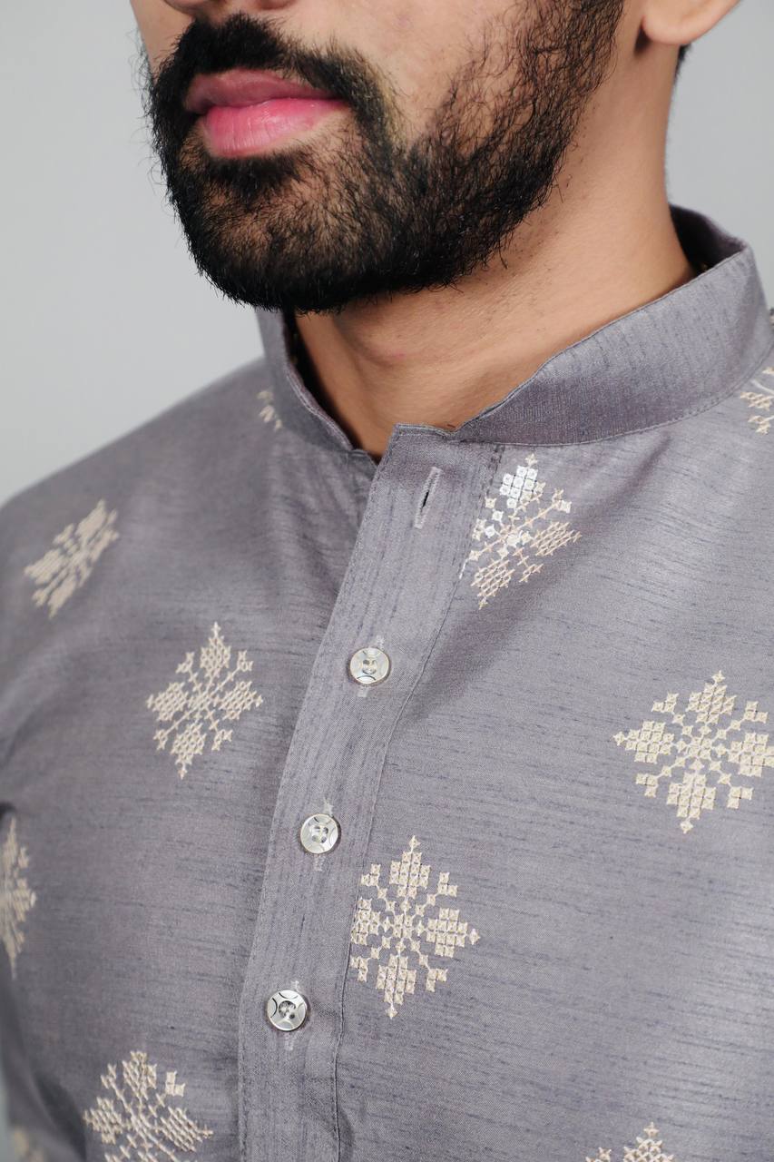 GRAY E BUTTI MOTIF SUQUNCE EMBRODERED KURTA WITH PAJAMA