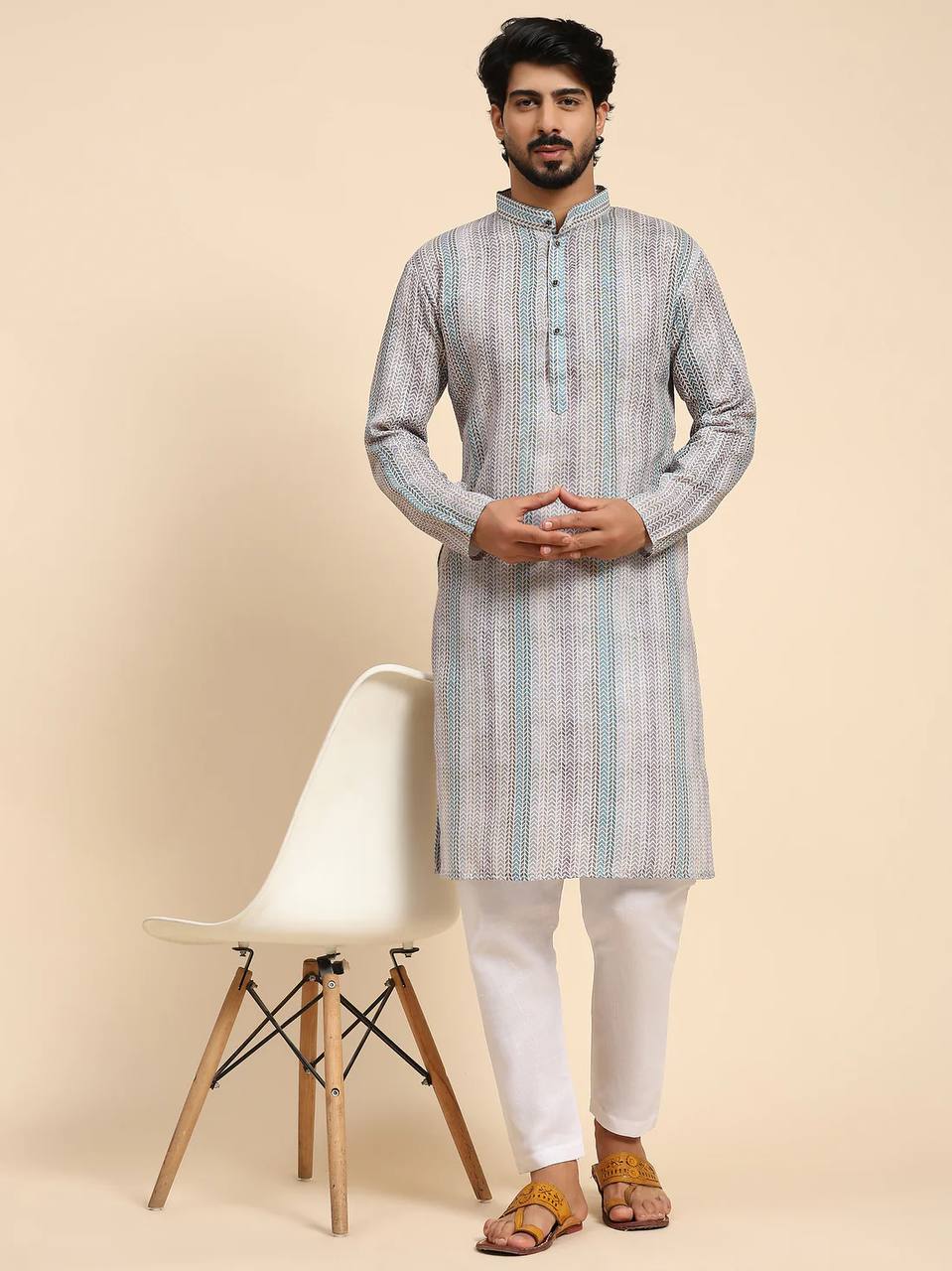 SKY BLUE ZOMETIC PRINTED KURTA WITH PAJAMA SET BY CULTURE KURTA