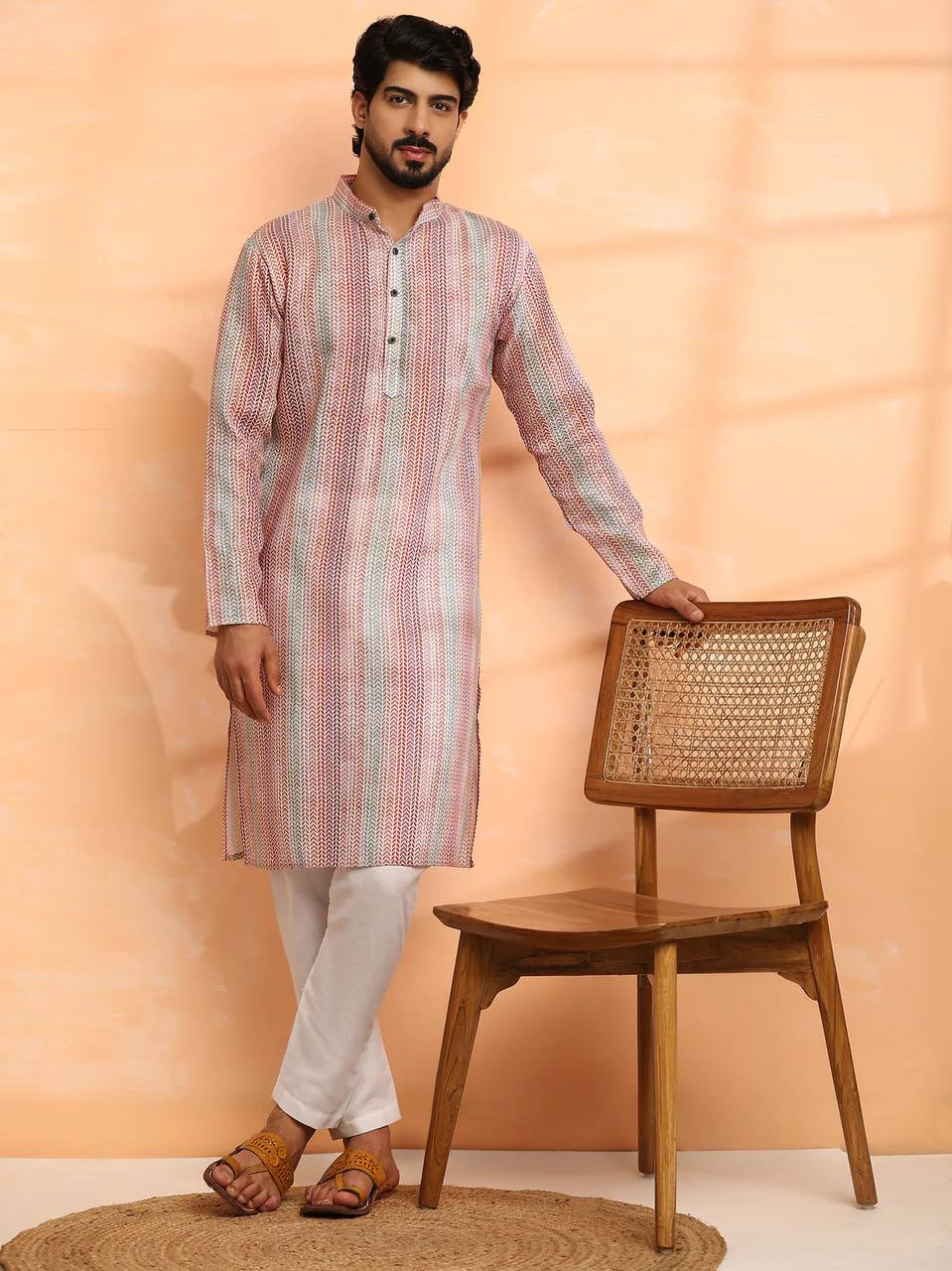 LIGHT PINK ZOMETIC PRINTED KURTA WITH PAJAMA SET BY CULTURE KURTA