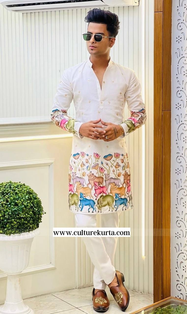 WHITE COW AND LOTUS PRINTED BUTTI WORK KURTA WITH PAJAMA SET FOR MENS