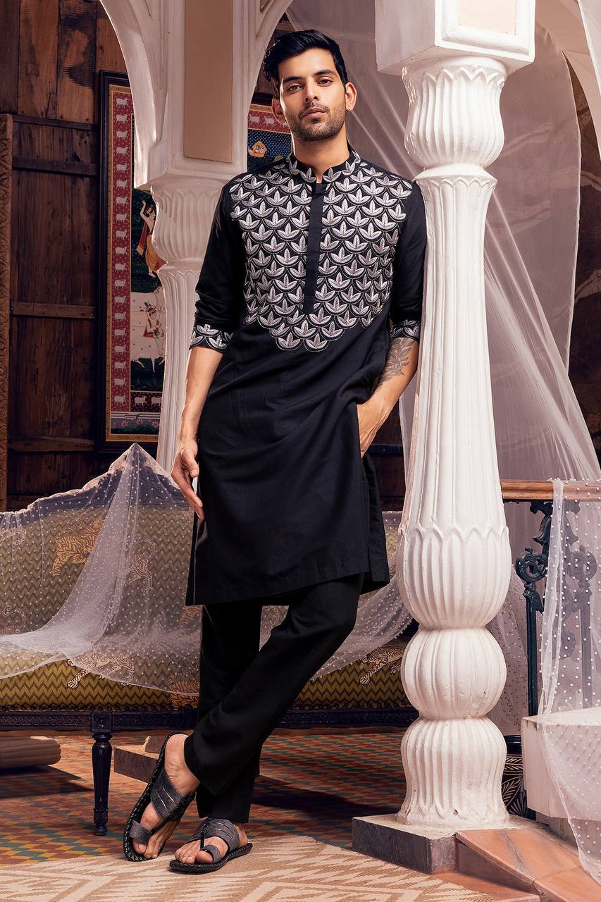 BLACK LEAF EMBROIDERED KURTA WITH BLACK PAJAMA SET FOR MENS